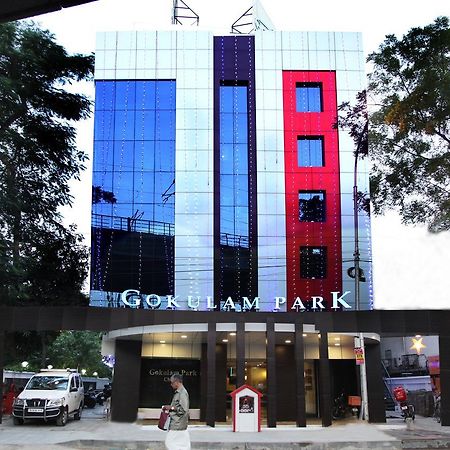 Hotel Gokulam Park Chennai Exterior photo