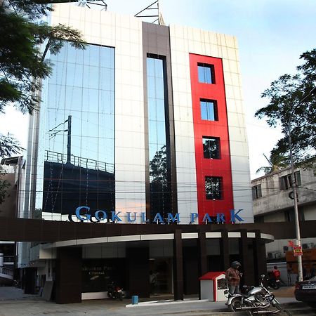 Hotel Gokulam Park Chennai Exterior photo